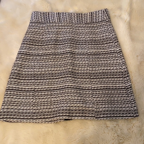 Judith & charles knit skirt - Picture 3 of 8